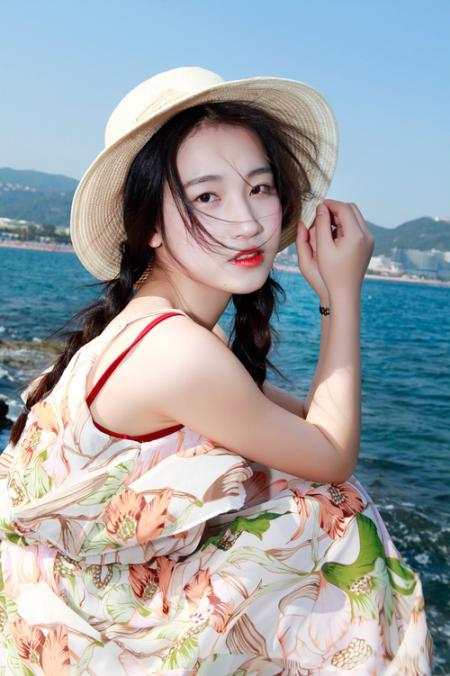 寡妇被折腾的死去活来,闺蜜们的放荡交换小说