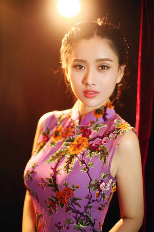粗壮的庞然大物疯撞花心,小喜这么多水还说不要