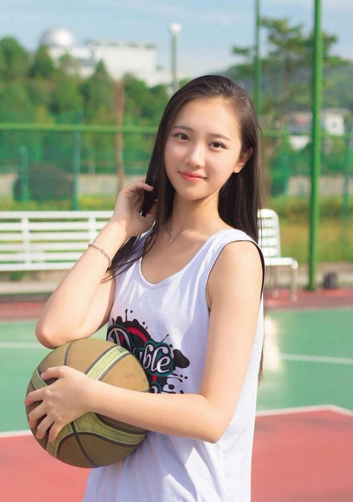 被吃奶跟添下面特舒服_别墅贵妇好爽