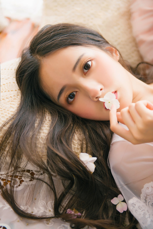 强奷系列合集第140章(我是富二代)男朋友把电动棒放在我