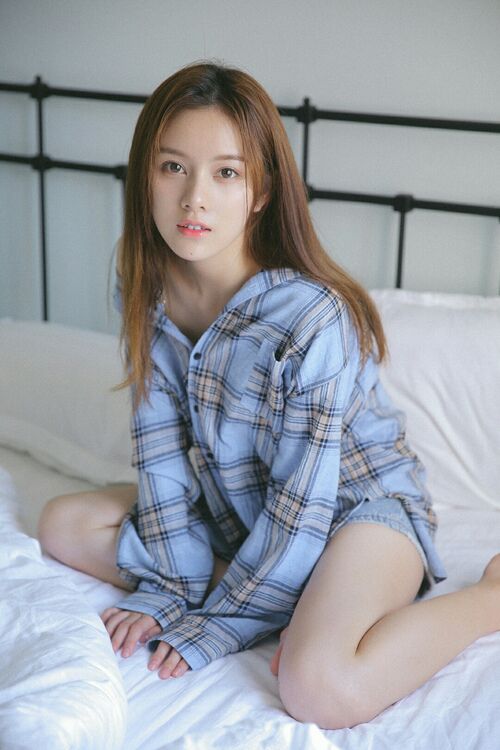 小奶尖儿都挺立起来了,玩弄放荡人妇系列