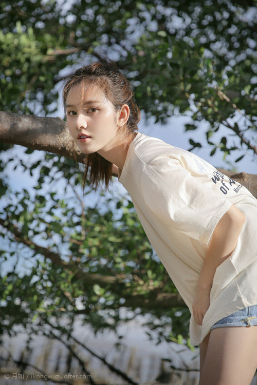 口述在车里下面被添 儿子想怎么弄就怎么弄吧