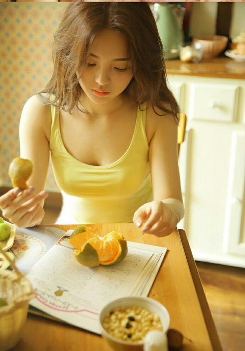 在厨房把我要得腿软,鲤鱼乡受含着工作