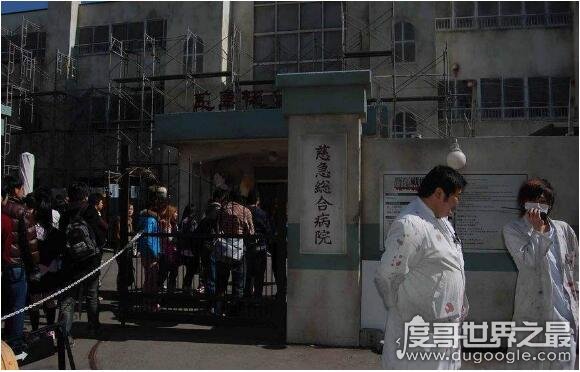 日本富士急鬼屋三楼不开放，因为曾经真的吓死过人