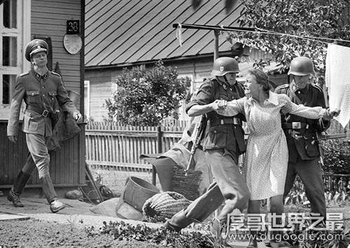 1941年娘子谷大屠杀事件揭秘，共屠杀了10万犹太人惨绝人寰)