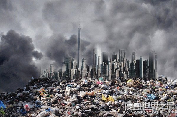 美国下起了塑料雨，地球环境岌岌可危(垃圾分类很有必要)