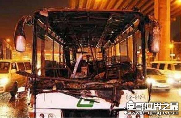 北京375公交车灵异事件，深夜的末班375公交极度可怕