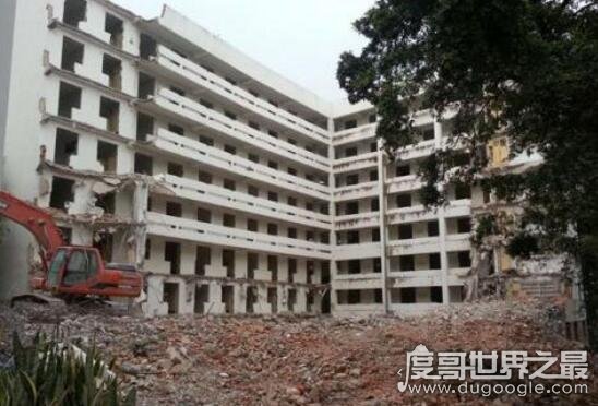 深圳四大邪地，深圳大学校园凶杀案埋尸杜鹃山