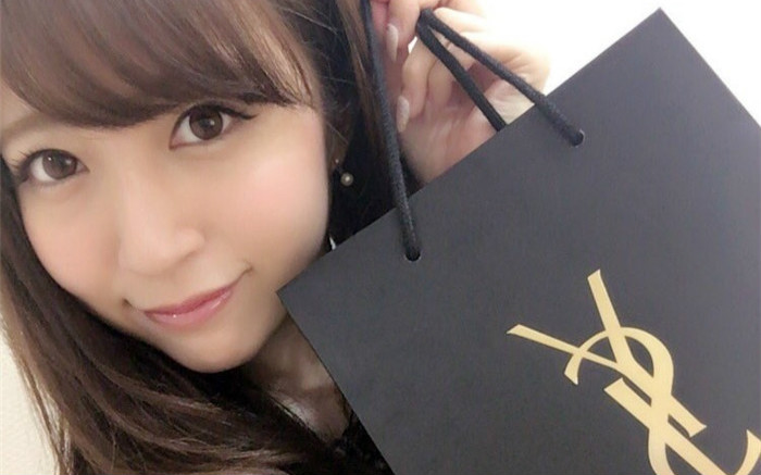 出道作品人气爆表！逢泽玛莉亚（逢沢まりあ）写真