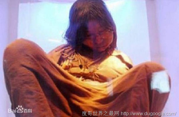 600年前的女尸怀孕产下特灵娜，活了72小时(乃假新闻)