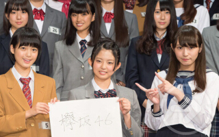 团名超难念偶像团「欅坂46」，20岁老妹是卖点