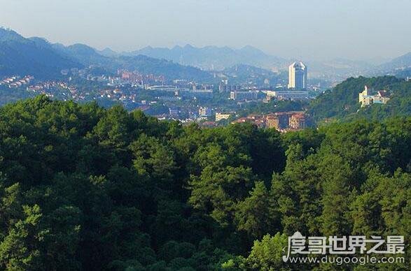 山城是哪个城市，重庆是世界上最大的山城(依山而建的城市)