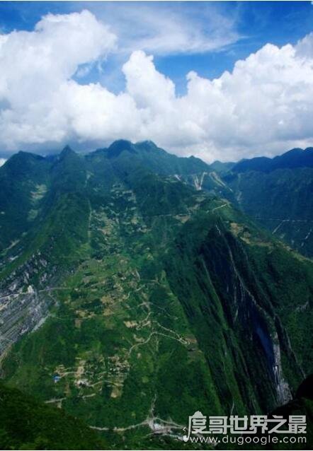 重庆最高的山，第一高峰阴条岭2796米(重庆十大高山排名)