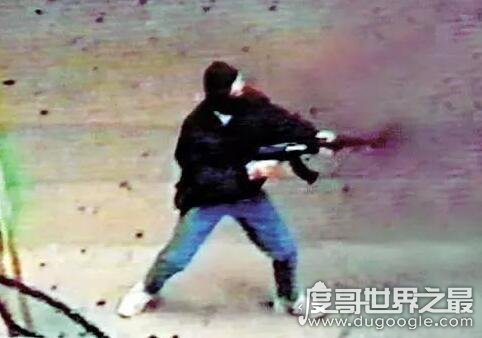 香港一代贼王叶继欢，香港第一个使用AK-47步枪行劫的悍匪