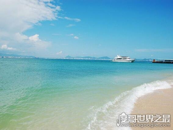 中国最美的海湾，海南省亚龙湾海天一色被誉为真正的天堂