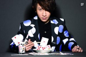世界十大顶级魔术师排行榜，刘谦光荣上榜(国人的骄傲)