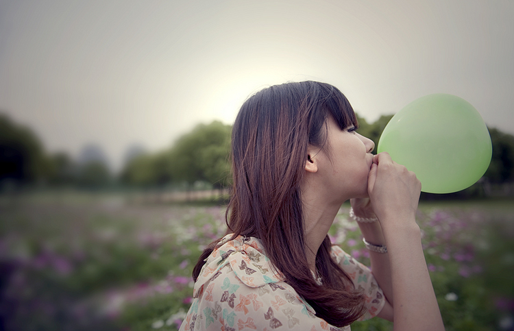 顶级宠妻帝少火辣甜妻,诱婚入局独宠小萌妻第一次爱爱的细节