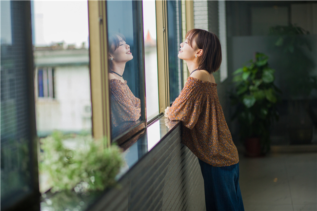 叔叔和婶婶疯狂的一件事 乖别动等下会流出来