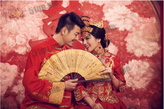 世上娶媳妇最贵的国家，中国人娶媳妇内裤都得当了