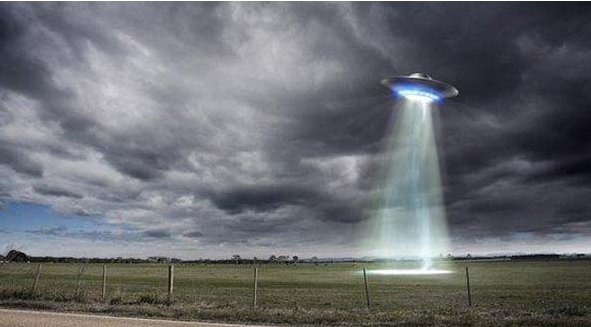 美国经常出现神秘UFO的原因是什么?