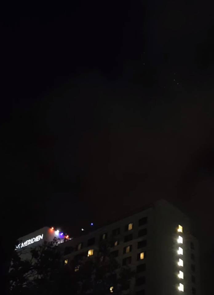 网友拍摄UFO舰队出现北卡罗来纳州上空