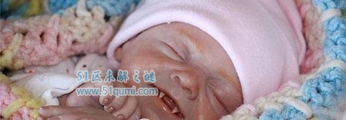 揭秘恐怖的血婴蛊术 用处女血来喂养的恐怖死婴