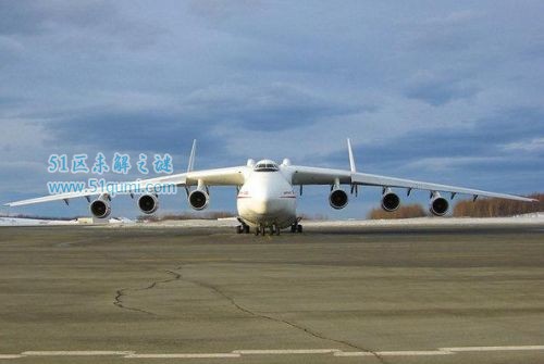 世界最大飞机亮相 世界最大飞机有特殊用途你知道吗?