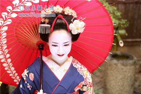 揭秘现代日本艺伎生活 日本艺伎和歌舞伎有什么区别?