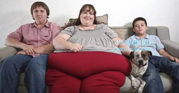 世界上最胖的女人:罗莎莉·布拉德福德 544公斤打破纪录