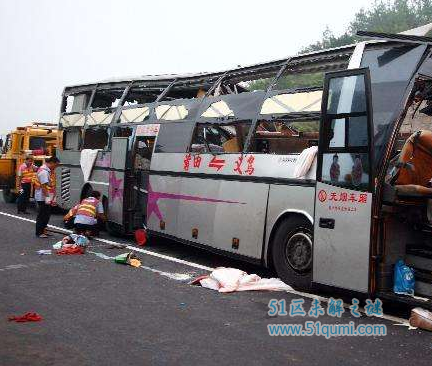 中国最血腥的十大车祸 新世纪以来最惨痛的交通事故