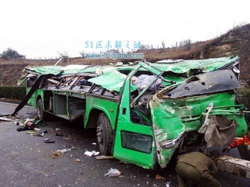 中国最血腥的十大车祸 新世纪以来最惨痛的交通事故