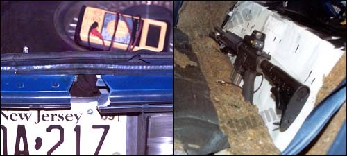 轿车中的AR-15步枪以及车上的射击孔