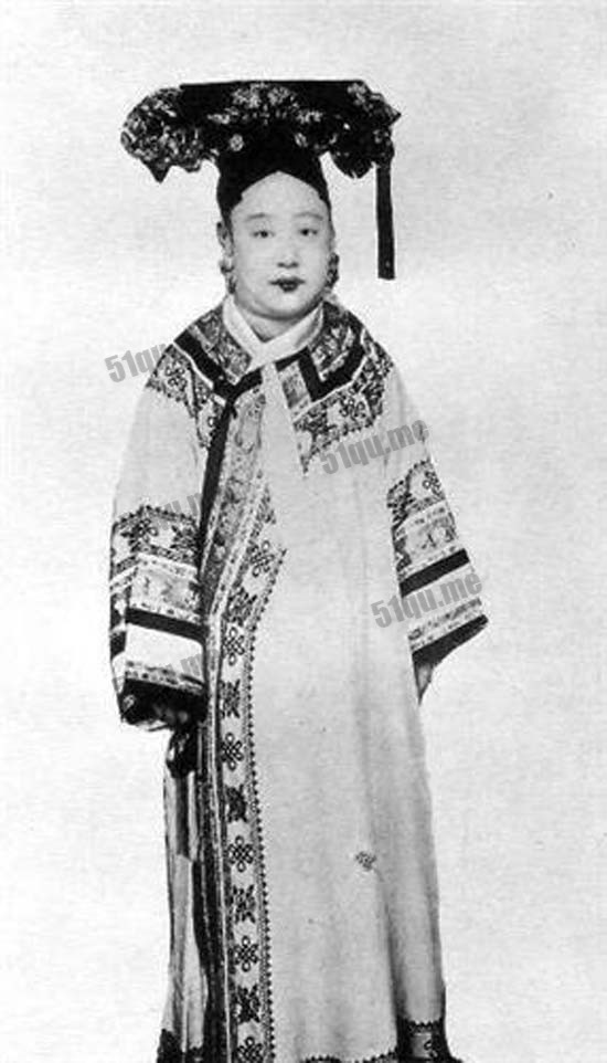珍妃的姐姐瑾妃(1874-1924)。