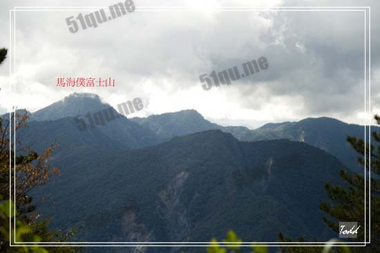 99年12月3日登奇莱南、南华山走能高越岭道眺望"马海仆富士山"