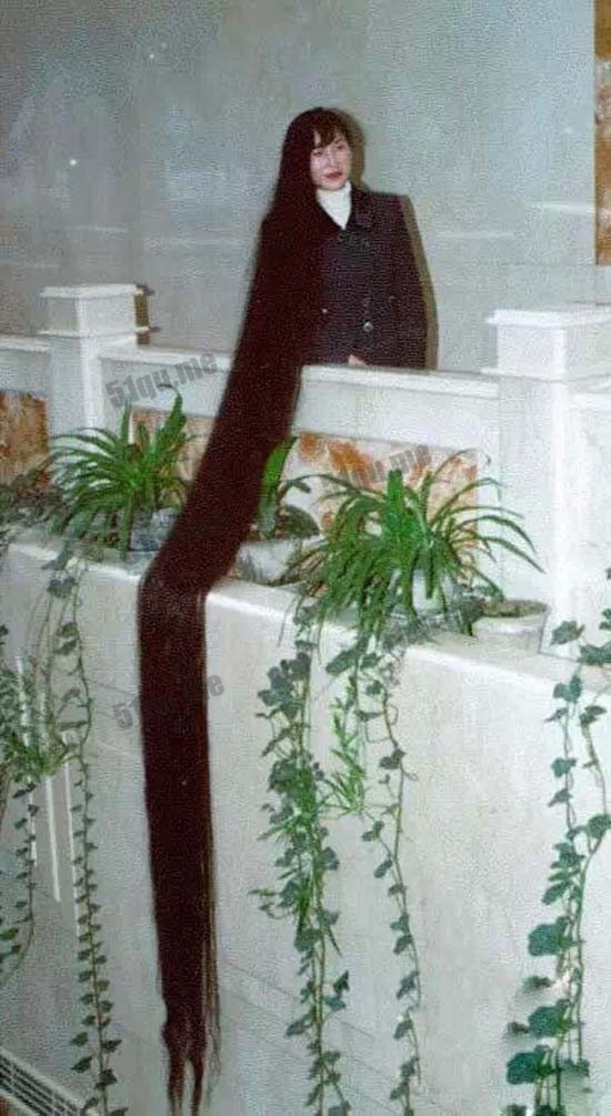 头发最长的女人