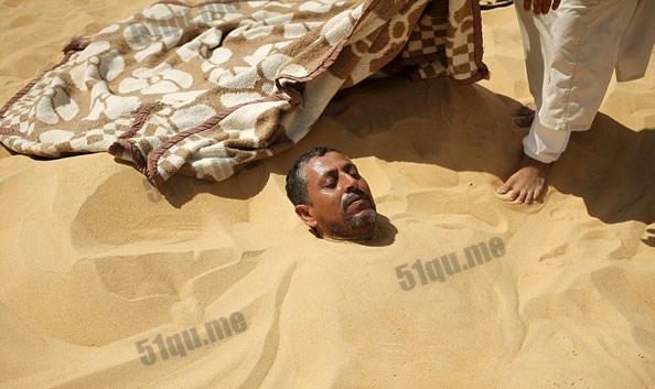埃及40度热沙浴能治百病?