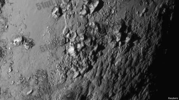 最新冥王星地壳照片