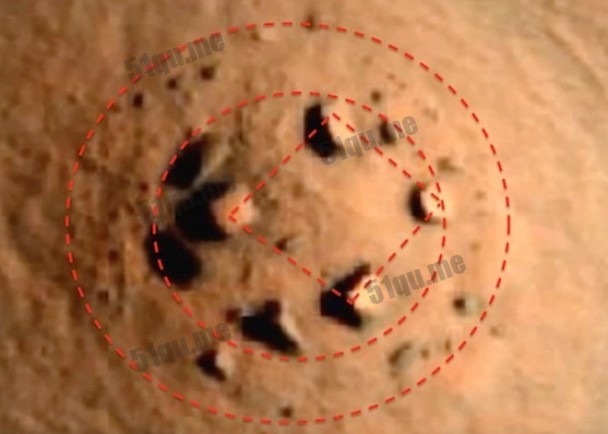 火星表面发现巨石阵是外星人造的吗