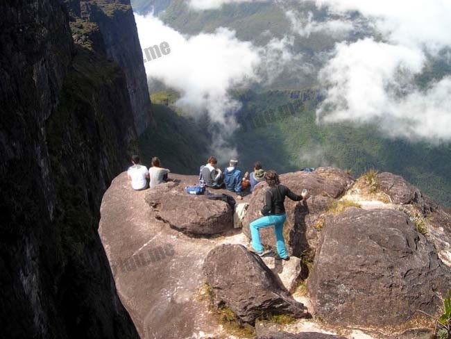 罗赖马山(Mount Roraima)