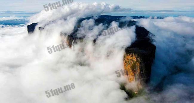罗赖马山(Mount Roraima)