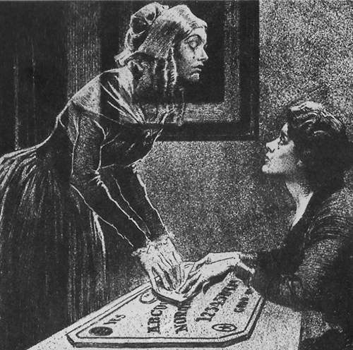 真实灵异事件:女子玩通灵板玩出事