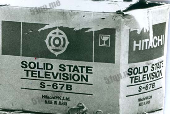 日立牌S67B型的电视机纸箱