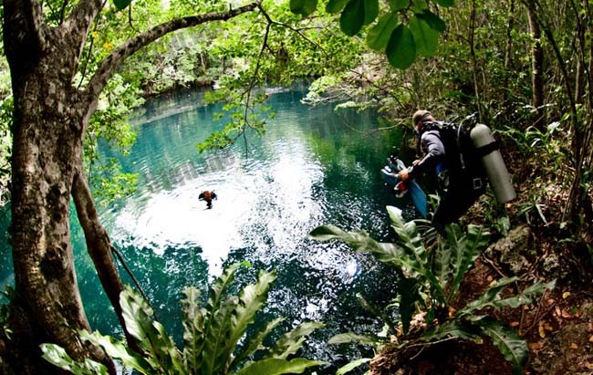 安吉利塔沼穴(Cenote Angelita)