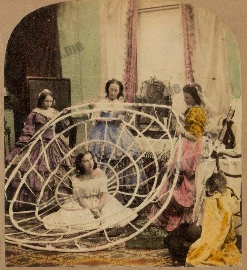 裙撑(crinoline)