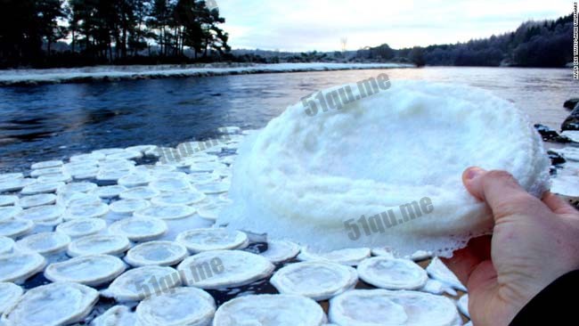 ”冰煎饼”（ice pancakes）