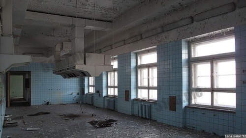 俄罗斯废弃的儿童医院探险