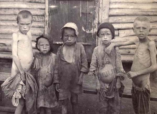 苏联1932-1933年饥荒10万人死亡（russian famine ）